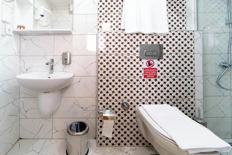 Deniz Hotel image