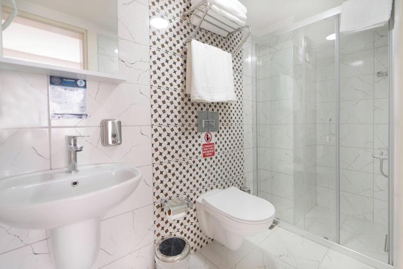 Deniz Hotel image