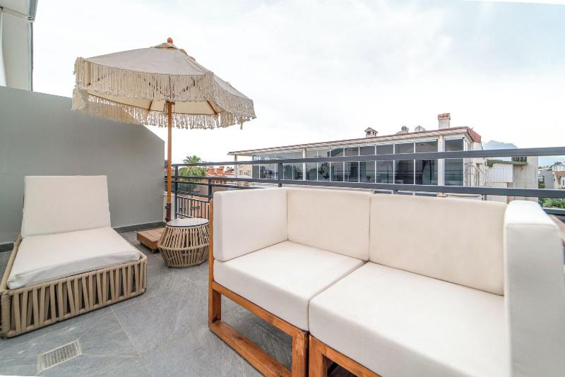 Deniz Hotel image