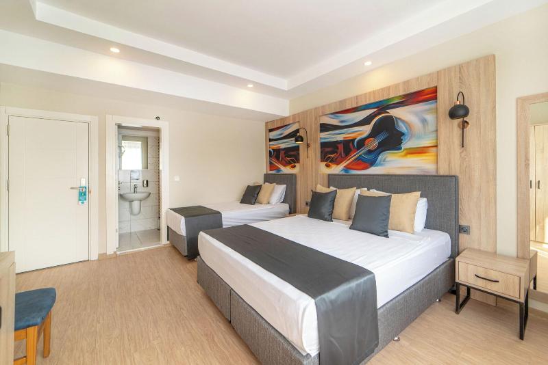 Deniz Hotel image