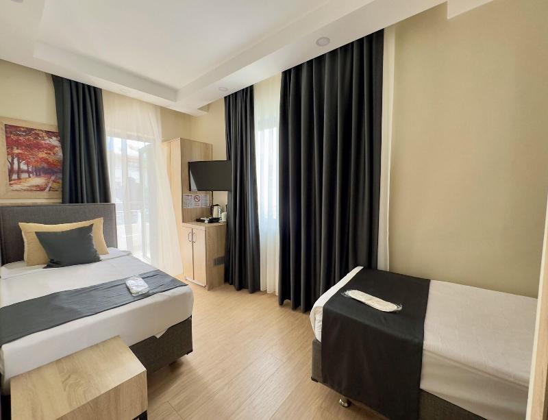 Deniz Hotel image