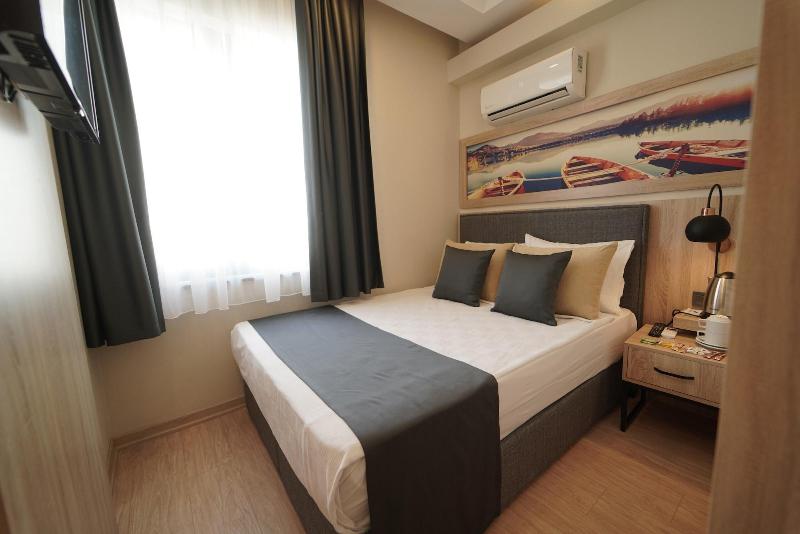 Deniz Hotel image