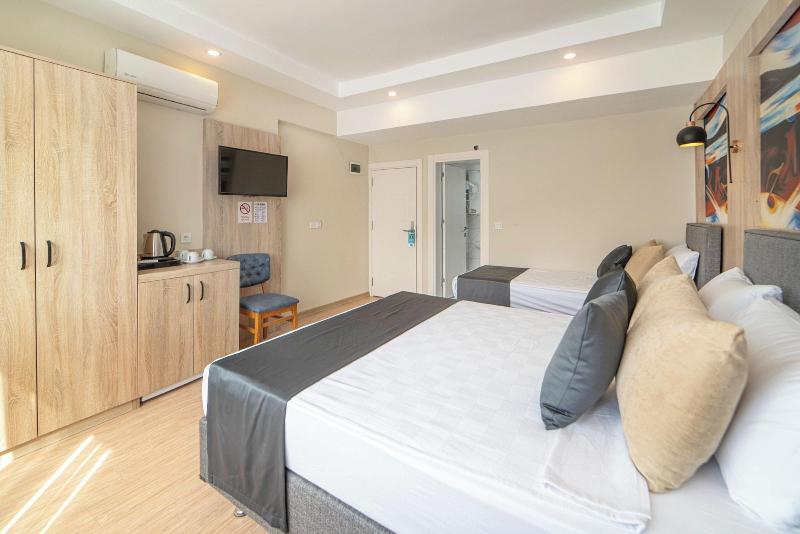 Deniz Hotel image