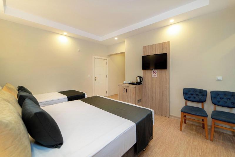 Deniz Hotel image
