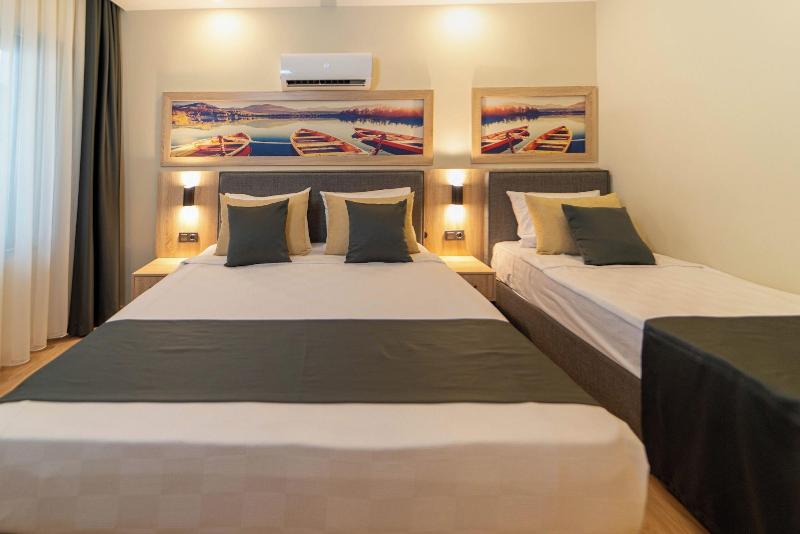 Deniz Hotel image