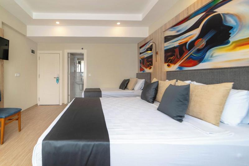 Deniz Hotel image