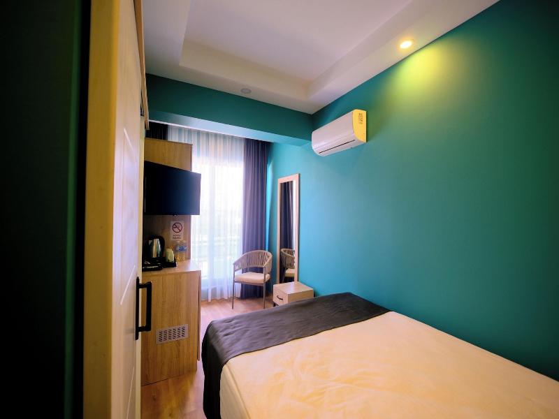 Deniz Hotel image