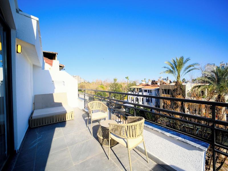 Deniz Hotel image