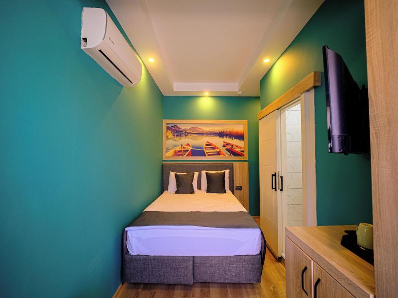 Deniz Hotel image