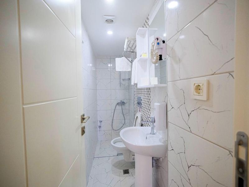 Deniz Hotel image