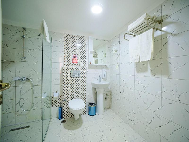 Deniz Hotel image