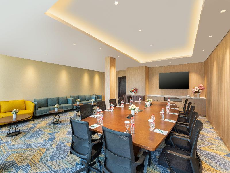 Holiday Inn Lampung Bukit Randu image