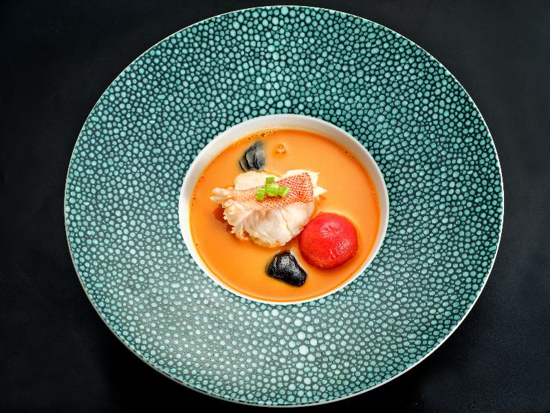 Crowne Plaza Jiangmen Binjiang image