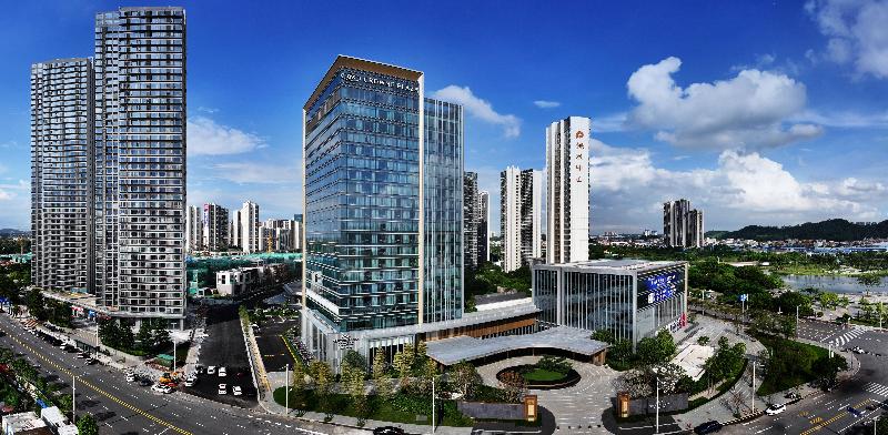 Crowne Plaza Jiangmen Binjiang image