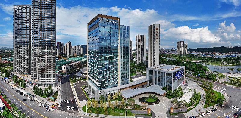 Crowne Plaza Jiangmen Binjiang image