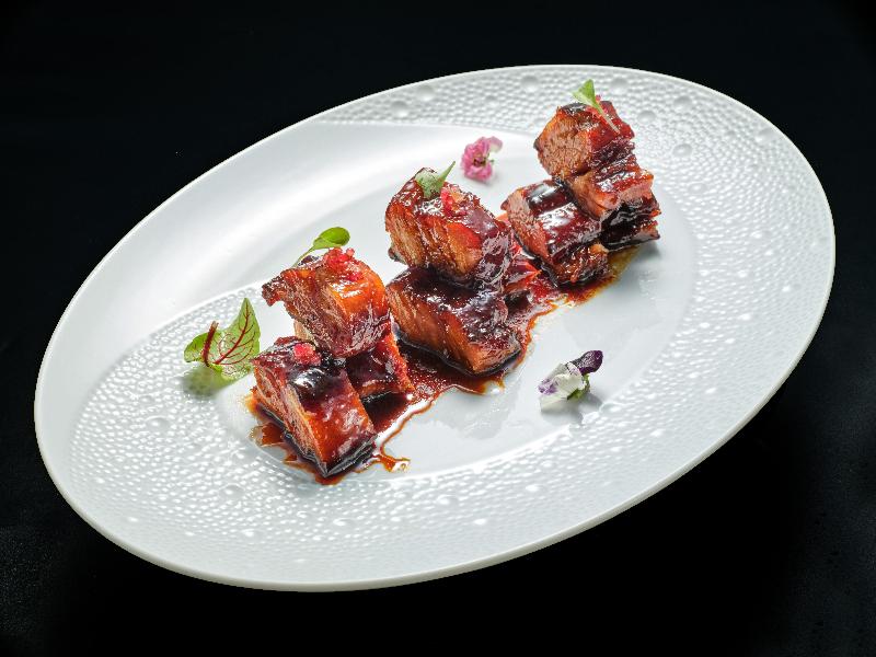 Crowne Plaza Jiangmen Binjiang image
