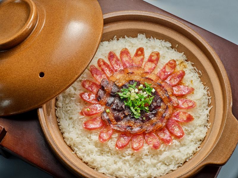Crowne Plaza Jiangmen Binjiang image
