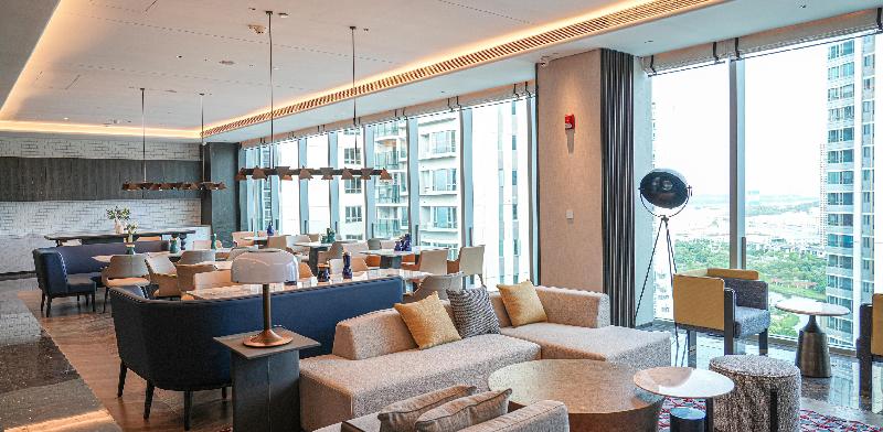 Crowne Plaza Jiangmen Binjiang image