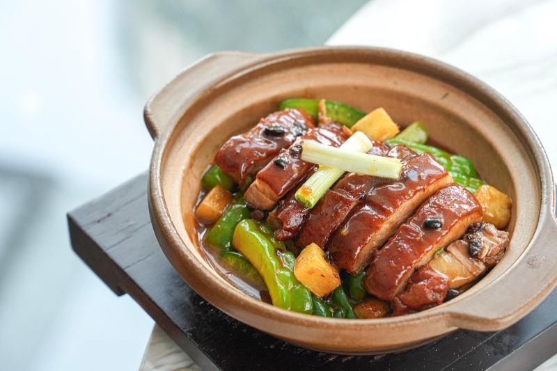 Crowne Plaza Jiangmen Binjiang image