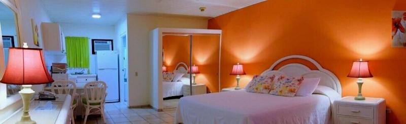 Aruba Quality Apartments & Suites image