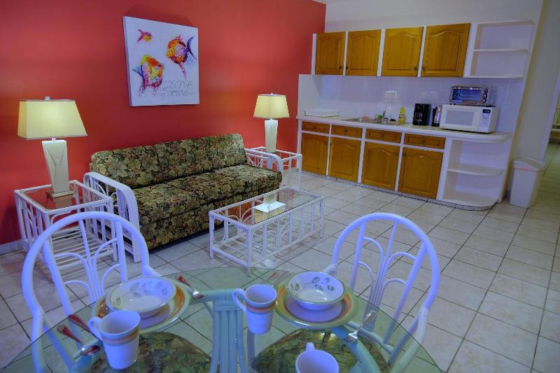 Aruba Quality Apartments & Suites image