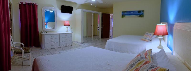 Aruba Quality Apartments & Suites image