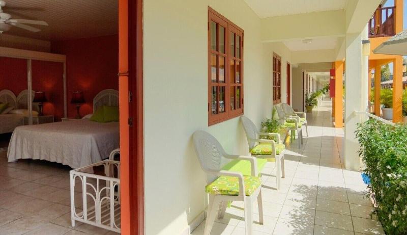 Aruba Quality Apartments & Suites image