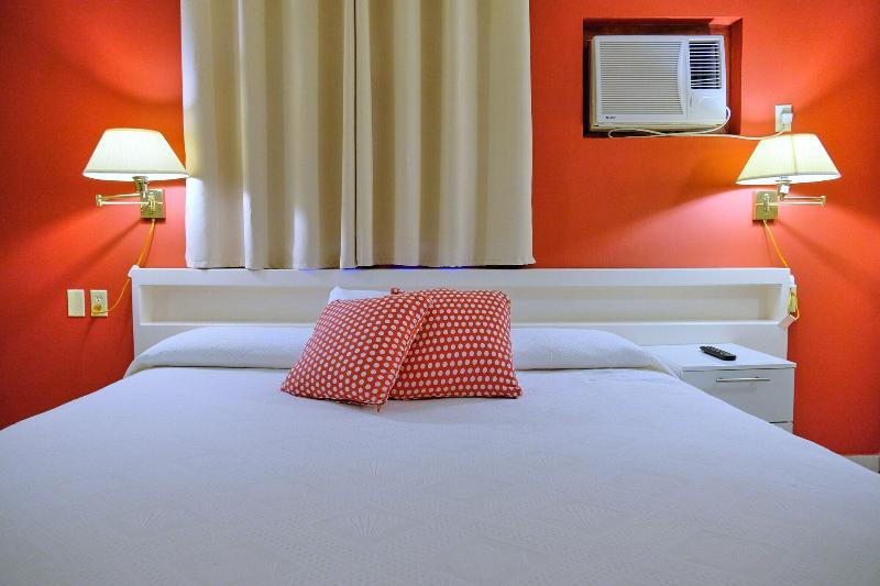 Aruba Quality Apartments & Suites image