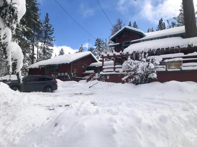 Ith Big Bear Lake Hostel & Retreat Center