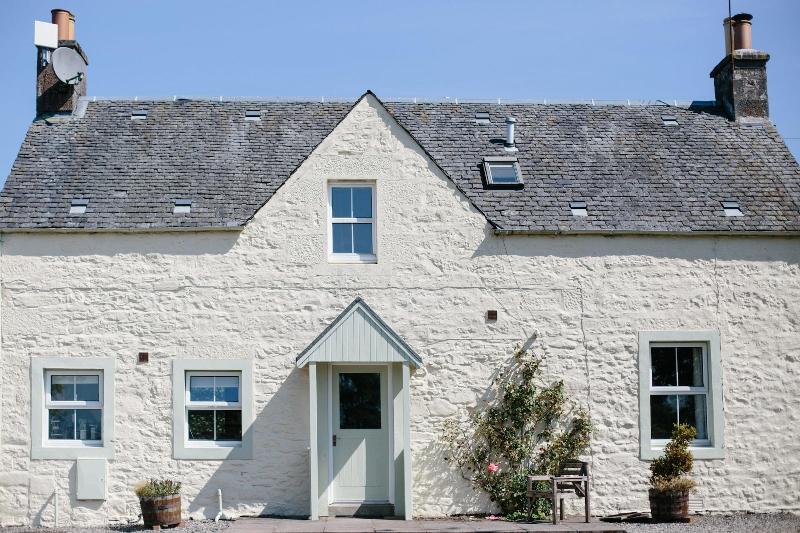 Cardross Estate Holiday Cottages image