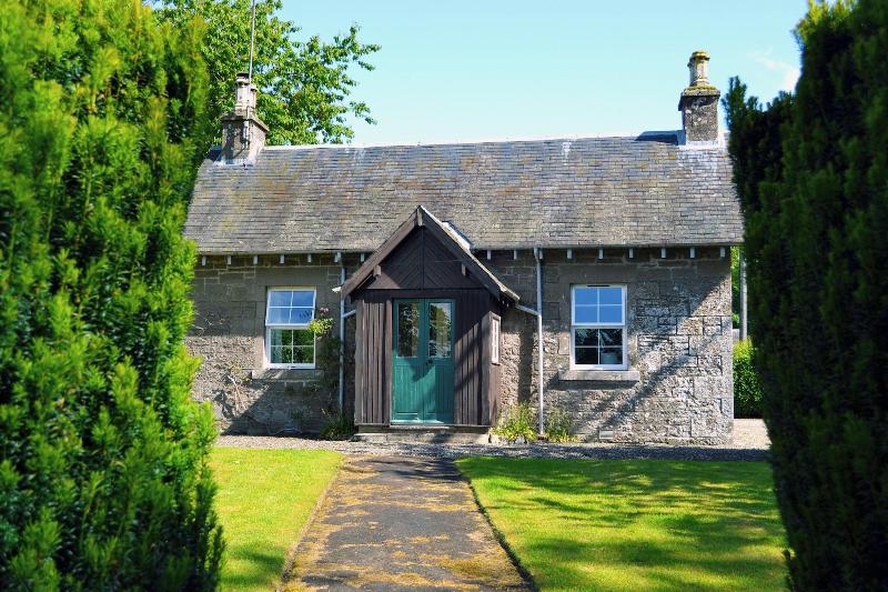 Cardross Estate Holiday Cottages image