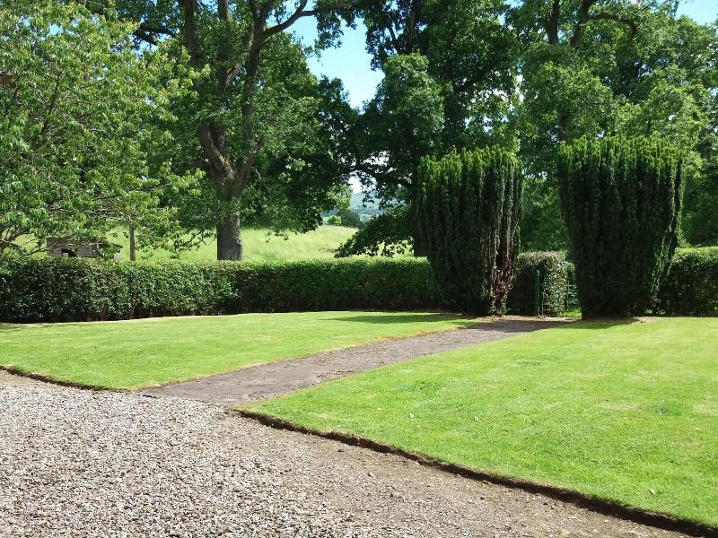 Cardross Estate Holiday Cottages image