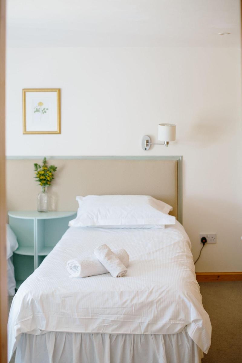 Cardross Estate Holiday Cottages image