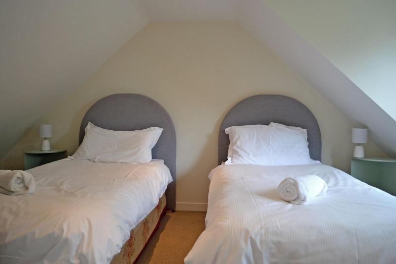 Cardross Estate Holiday Cottages image