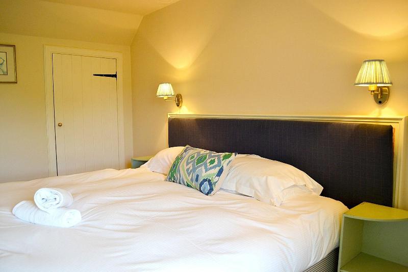 Cardross Estate Holiday Cottages image