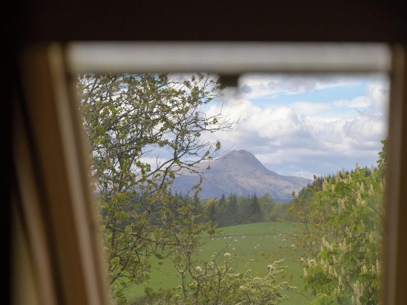 Cardross Estate Holiday Cottages image