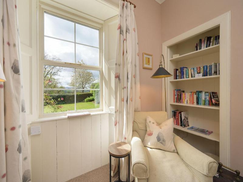 Cardross Estate Holiday Cottages image