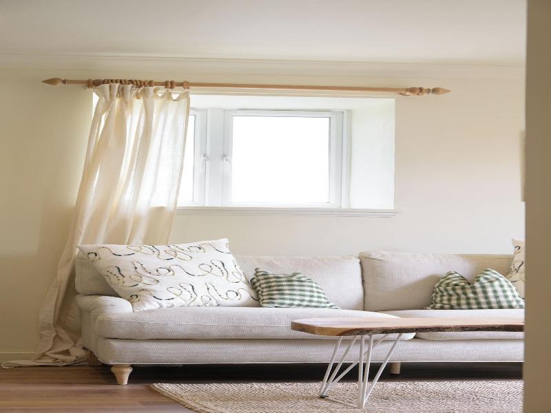 Cardross Estate Holiday Cottages image