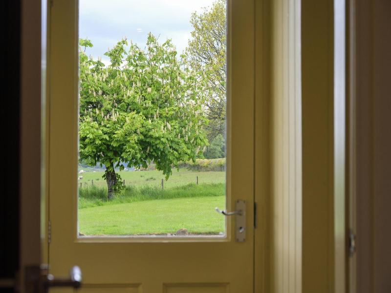 Cardross Estate Holiday Cottages image