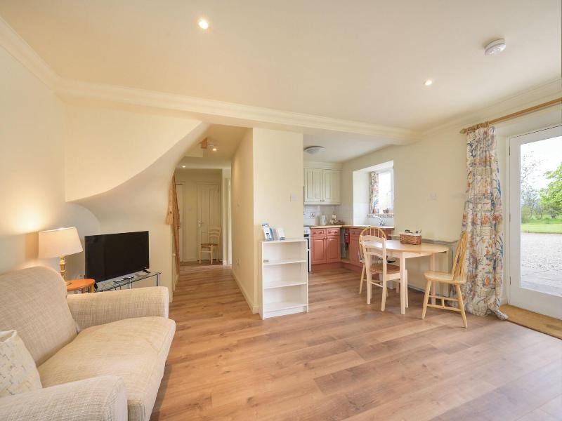 Cardross Estate Holiday Cottages image