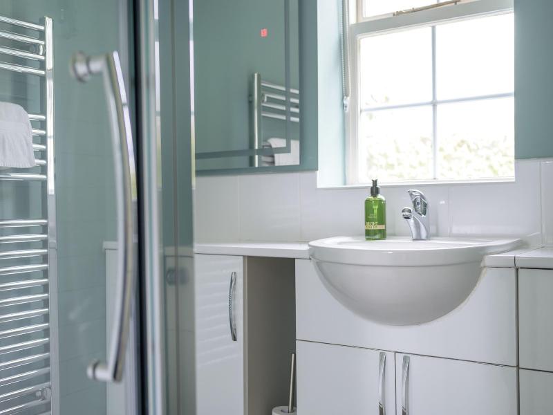 Cardross Estate Holiday Cottages image