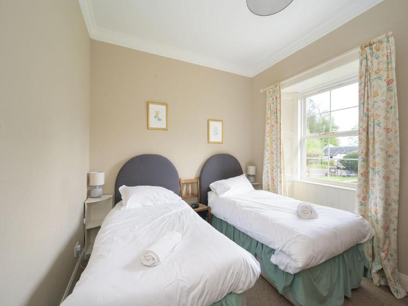 Cardross Estate Holiday Cottages image