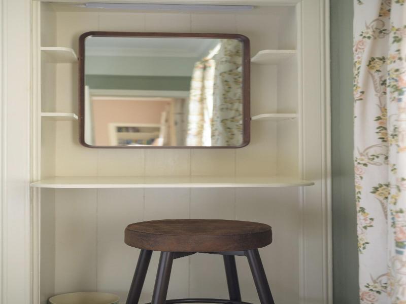 Cardross Estate Holiday Cottages image