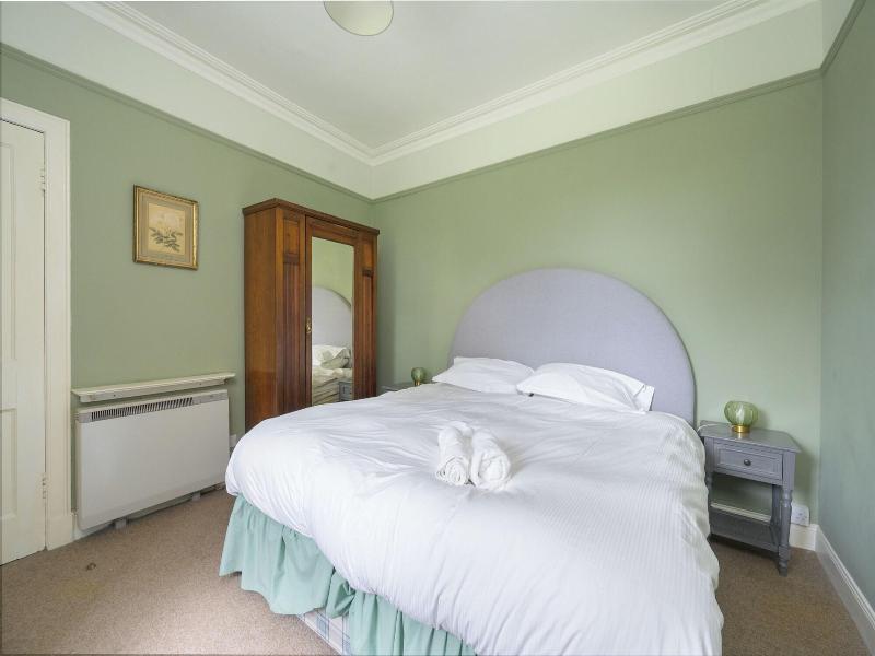 Cardross Estate Holiday Cottages image