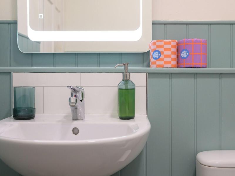 Cardross Estate Holiday Cottages image