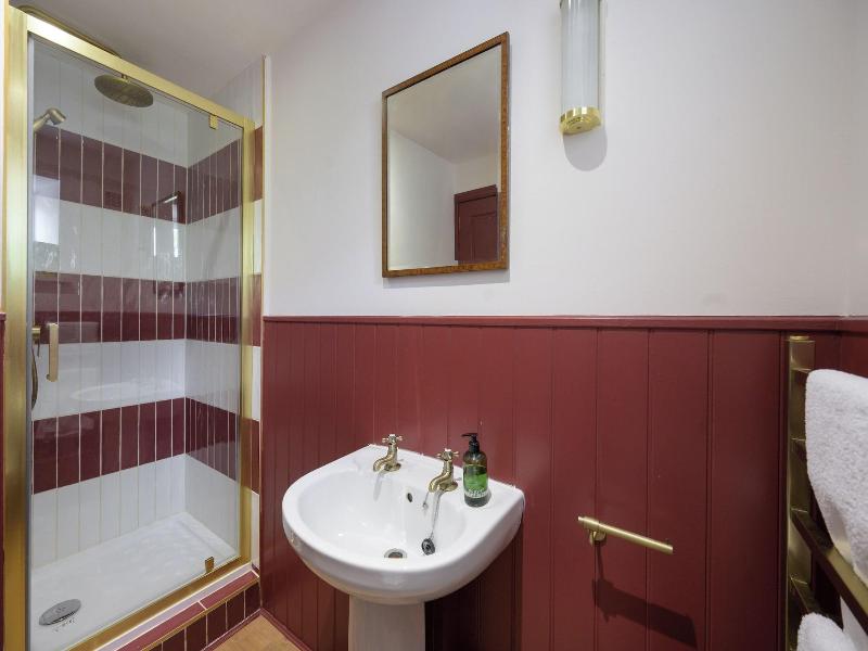 Cardross Estate Holiday Cottages image