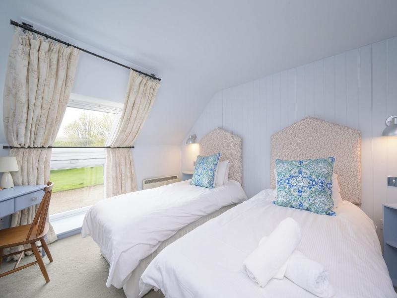 Cardross Estate Holiday Cottages image