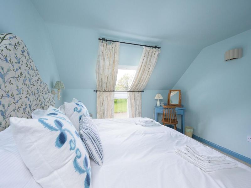 Cardross Estate Holiday Cottages image