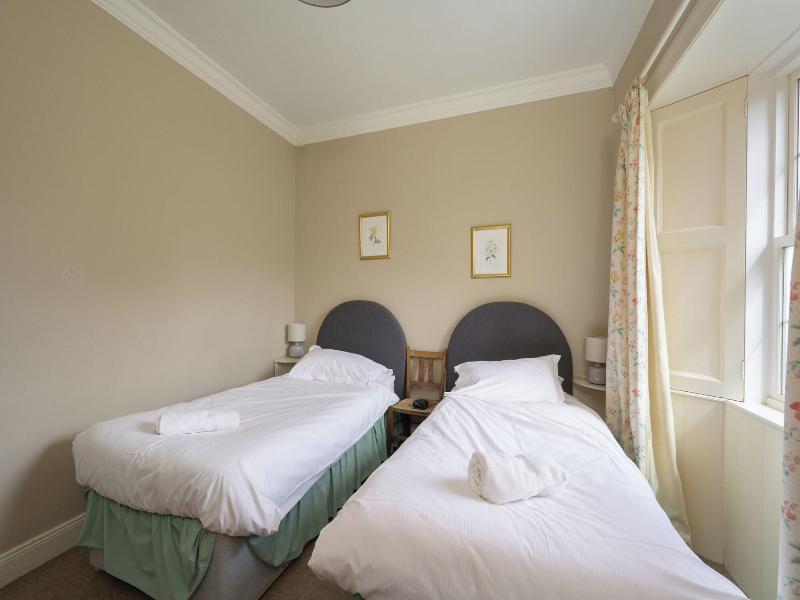 Cardross Estate Holiday Cottages image