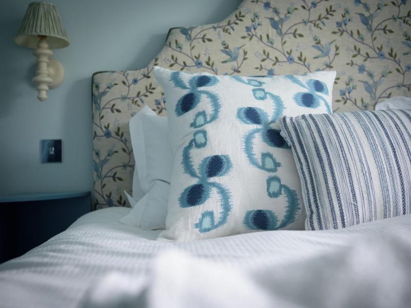 Cardross Estate Holiday Cottages image